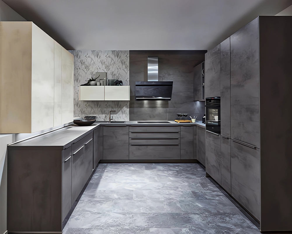 U-Shaped Kitchen